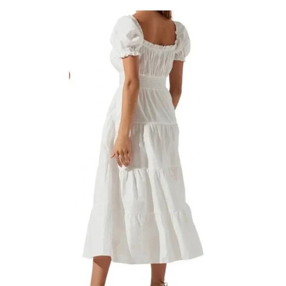 ASTR the Label Sweetheart Neck Tiered Ruffle Cotton Dress Size Large - Picture 3 of 13